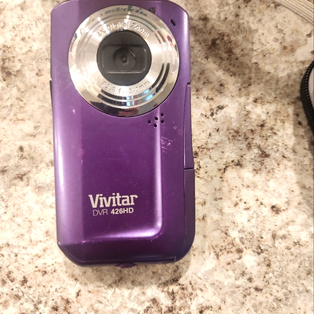 Vivitar dvr 426HD camera